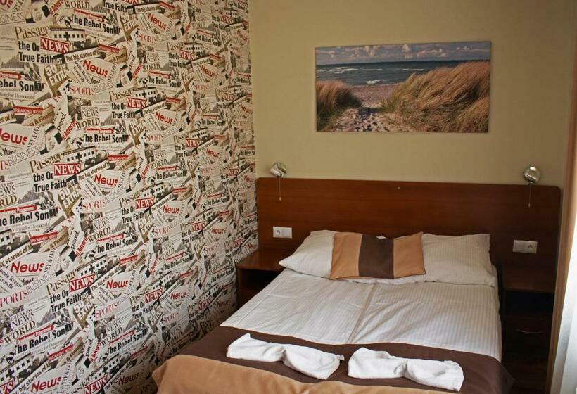 バルコニー付きスタンダードルーム, Dom Bursztynowy