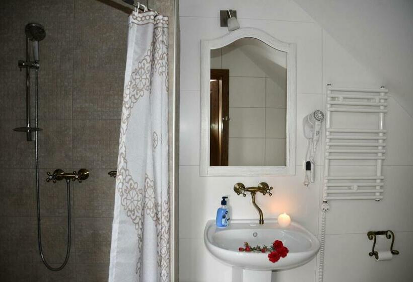 スタンダードルーム, Gościniec Pod Lubomirem