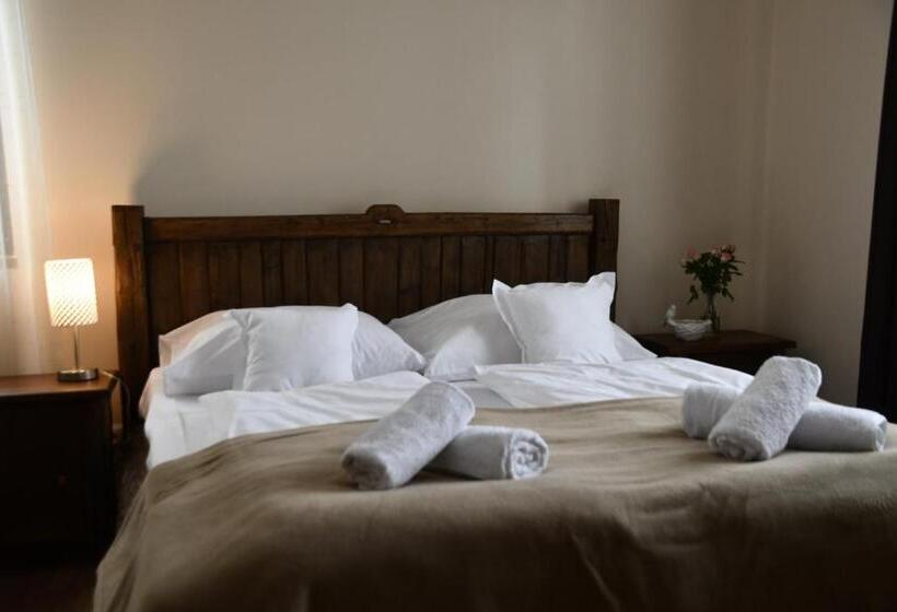 スタンダードトリプルルーム, Gościniec Pod Lubomirem