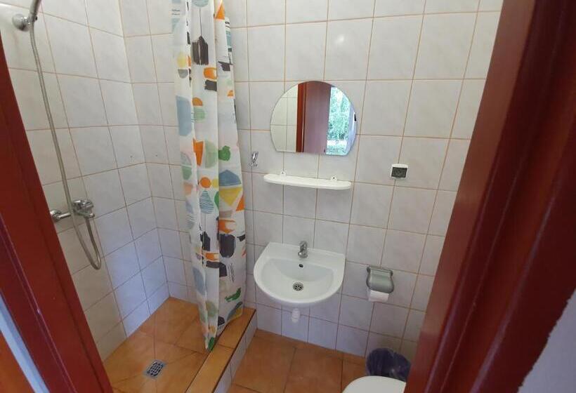 اتاق عادی, Pensjonat Tężniowa 6