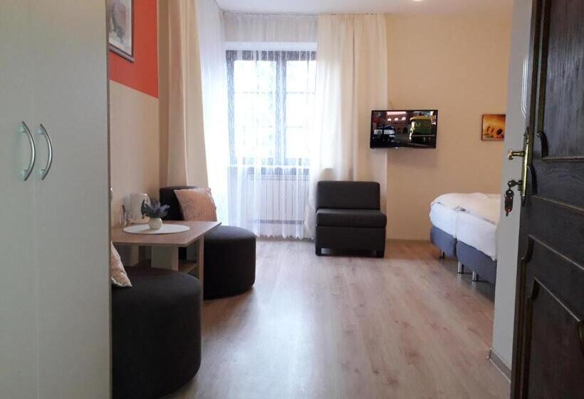 Номер Стандарт с Балконом, Villa Cassia