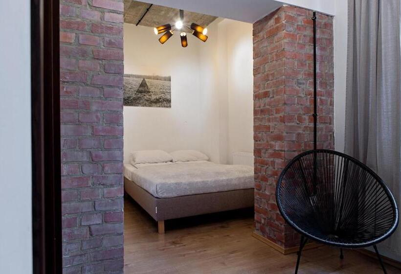 اتاق استاندارد, Hostel Starówka