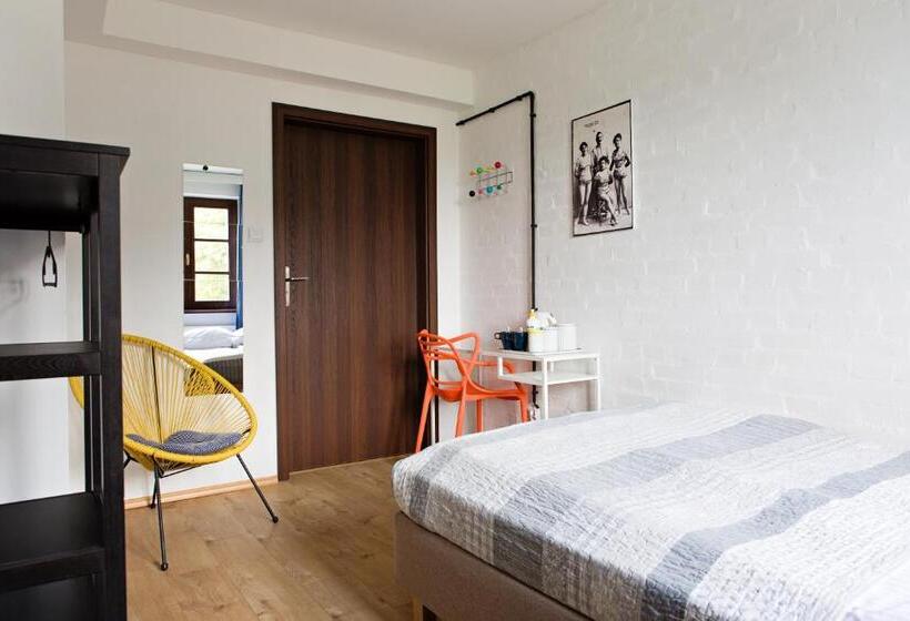 اتاق استاندارد, Hostel Starówka