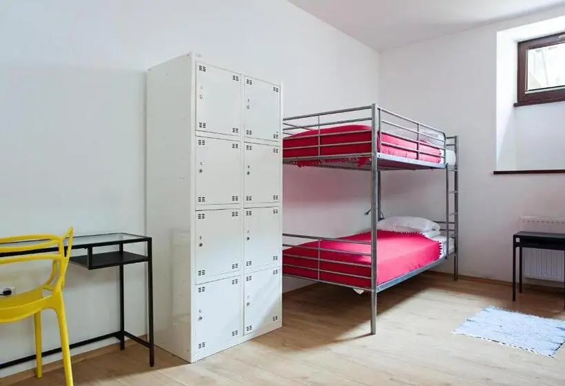 浴室共有ファミリールーム, Hostel Starówka