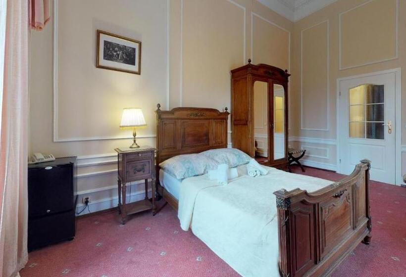 חדר סופריור, Bursztynowy Pałac