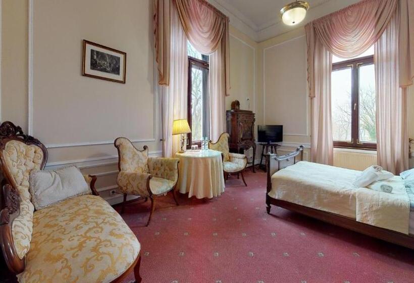 חדר סופריור, Bursztynowy Pałac