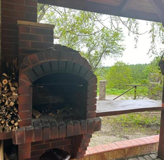 四人标准间, Farma Albert Korzenie