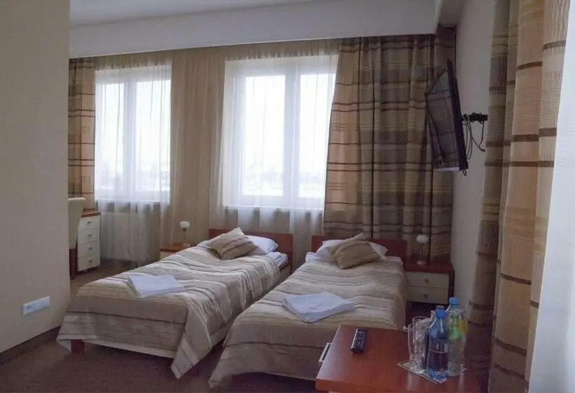 Camera Standard, & Spa Odeon