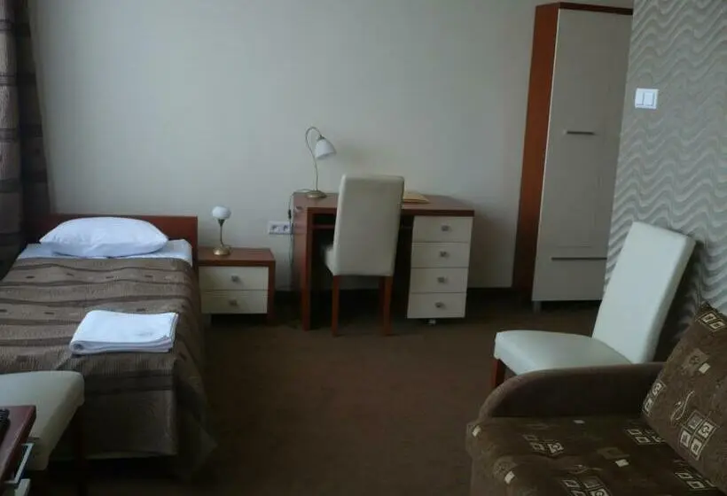 Camera Standard, & Spa Odeon