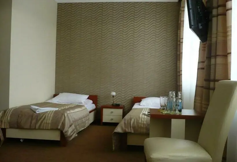 Camera Standard, & Spa Odeon