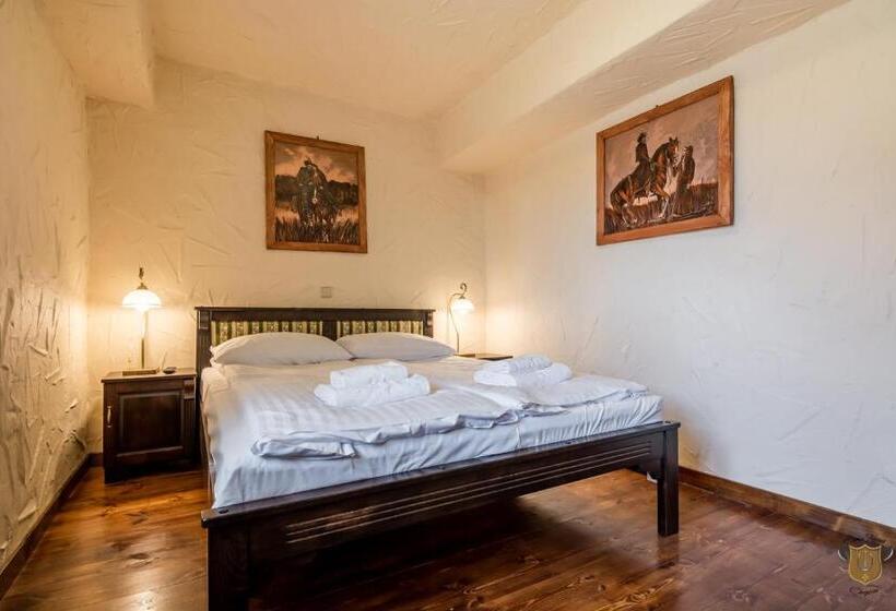 ファミリールーム, Stanica Kresowa Chreptiów