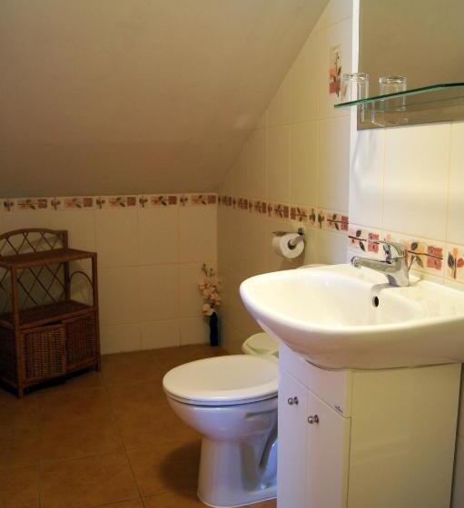 ファミリールーム, U Eskulapa