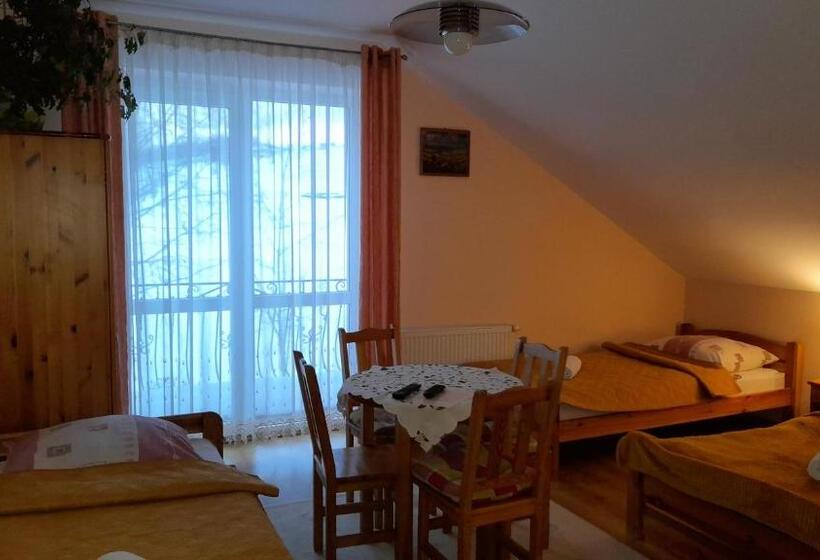 ファミリールーム, U Eskulapa