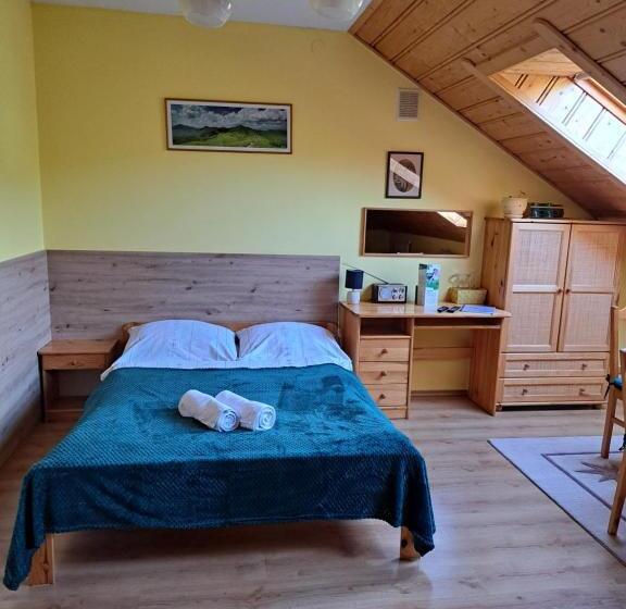 ファミリールーム, U Eskulapa