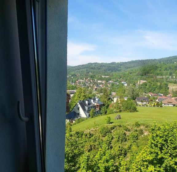 اتاق استاندارد با چشمانداز کوهستان, Niech To Szlak B&b
