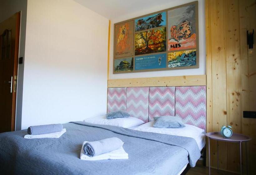 اتاق عادی, Niech To Szlak B&b