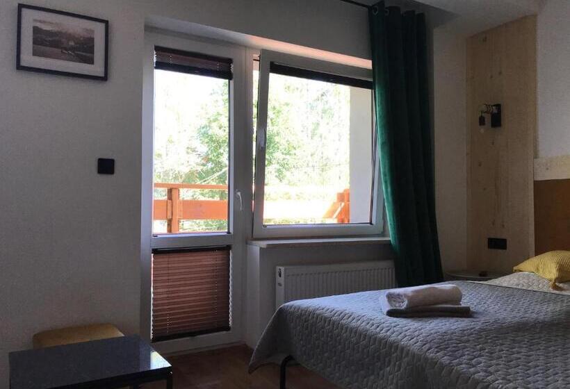 اتاق استاندارد با بالکن, Niech To Szlak B&b