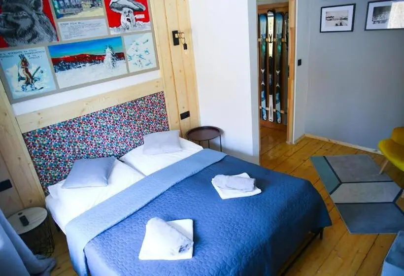 スタンダードスタジオ, Niech To Szlak B&b