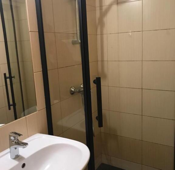 Номер Стандарт Трехместный, Niech To Szlak B&b