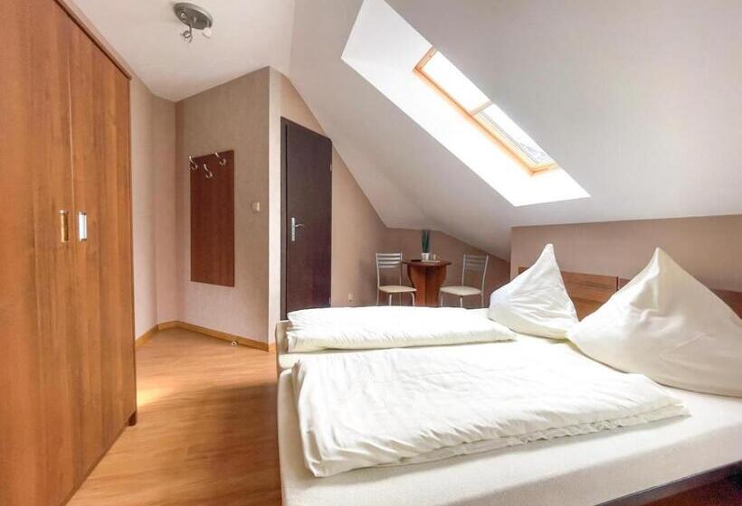 اتاق استاندارد, Brydar With Sauna, Swimming Pool And Jacuzzi