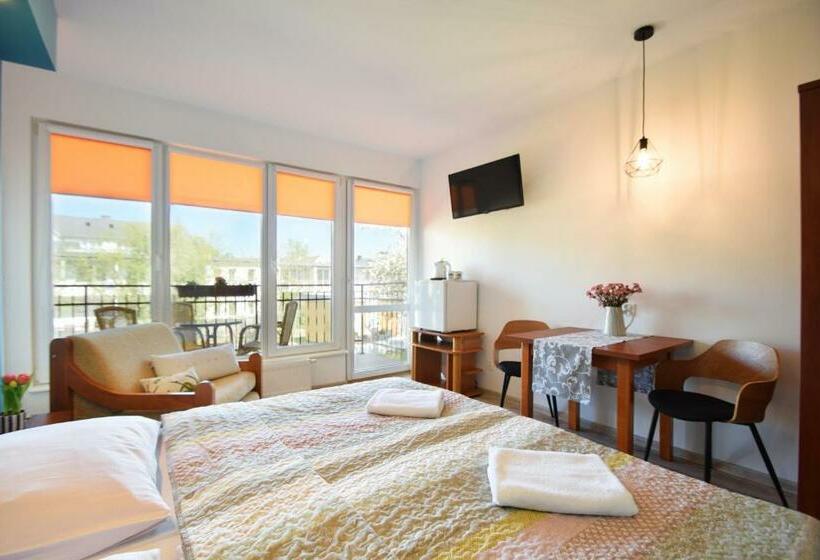 标准间带阳台, Dom Wczasowy Radość