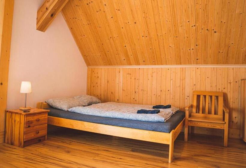 חדר סטנדרט, Jałowcówka Centrum Aktywności Psychoruchowej