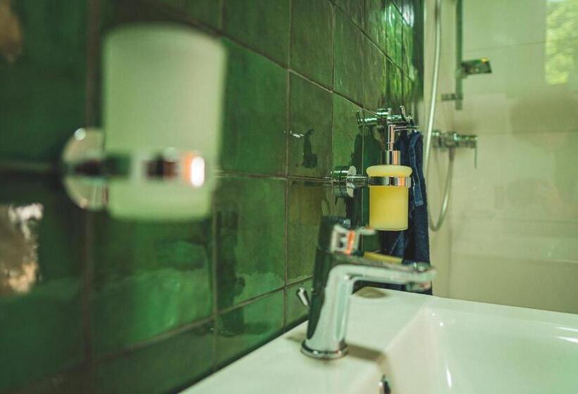 חדר סטנדרט, Jałowcówka Centrum Aktywności Psychoruchowej