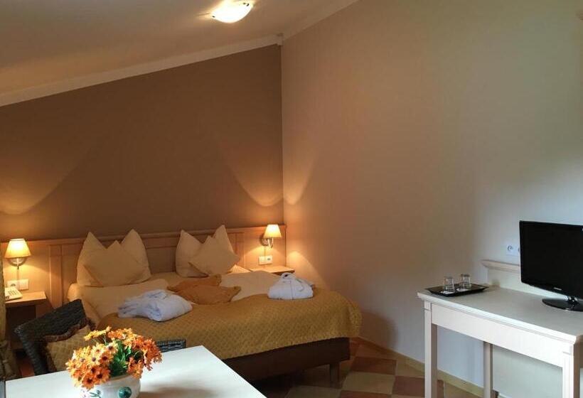 غرفة قياسية مطلّة علي الحديقة, Oasis Resort & Spa