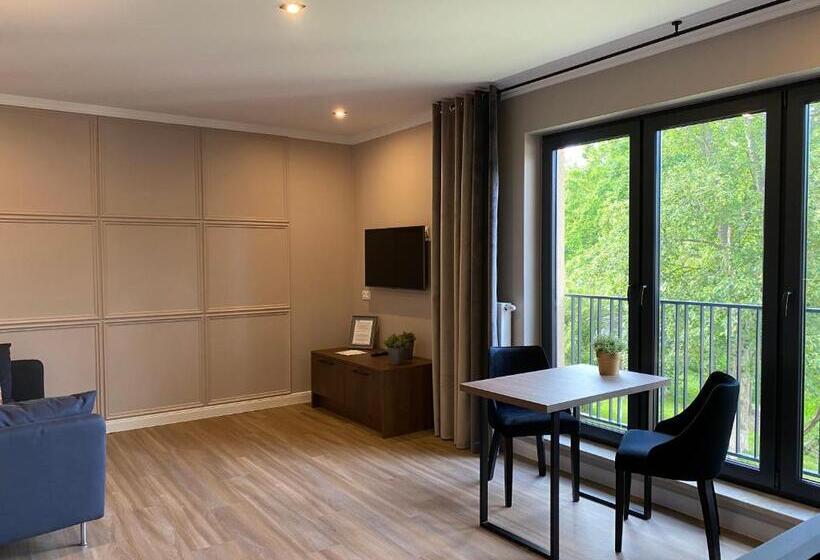 جناح سوبيريور, Oasis Resort & Spa