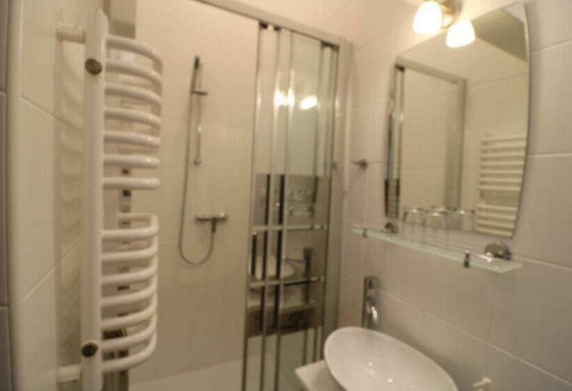 Номер Стандарт Трехместный, Villa Sorento