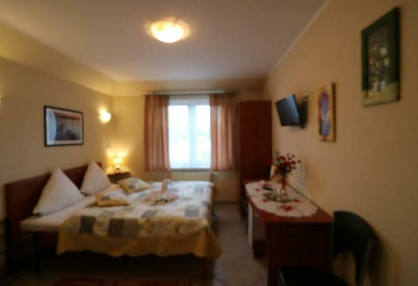 Номер Стандарт Трехместный, Villa Sorento