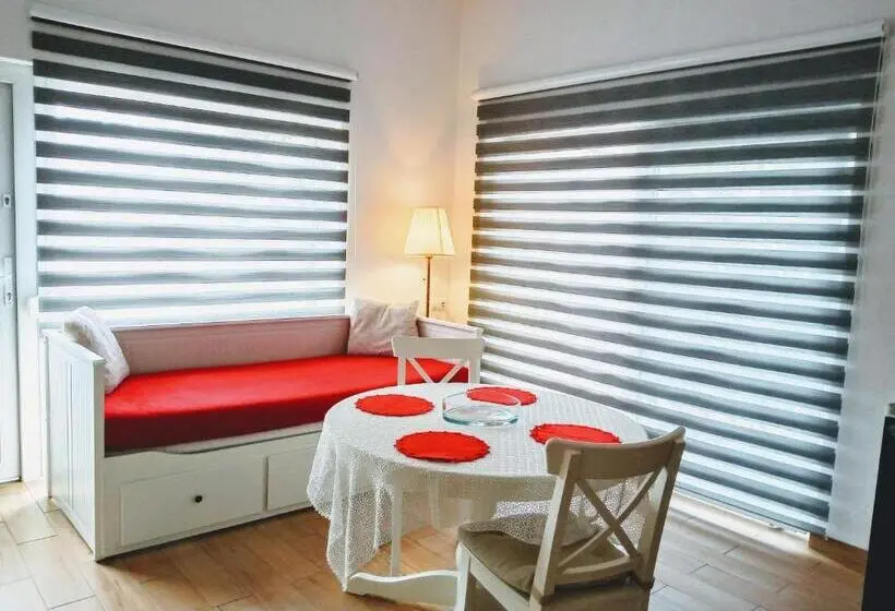 Standard-studio, Villa Sorento