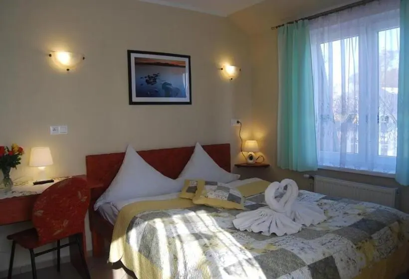 Economy-huone, Villa Sorento