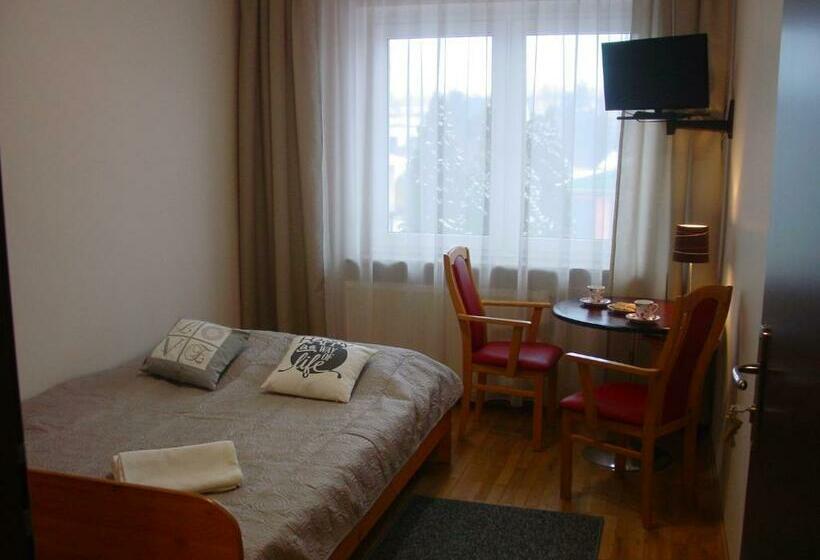 اتاق استاندارد یک تخته با سرویس بهداشتی مشترک, Villa Tabu