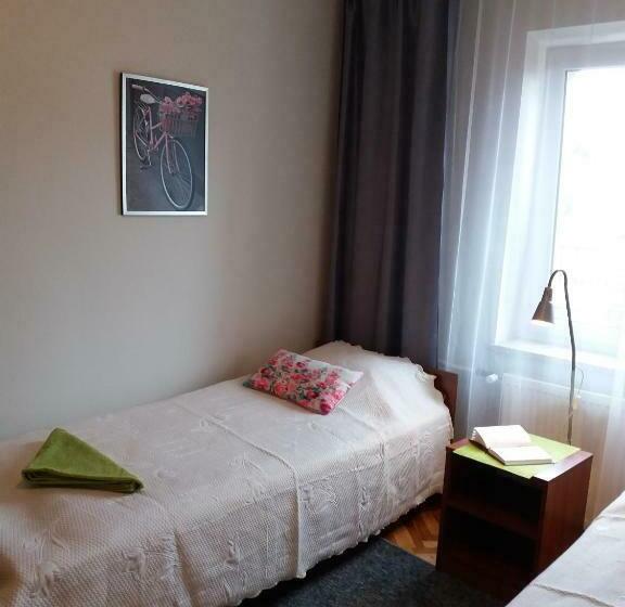 اتاق استاندارد یک تخته با سرویس بهداشتی مشترک, Villa Tabu