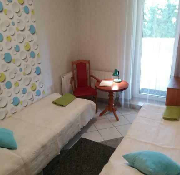 اتاق استاندارد با سرویس بهداشتی مشترک, Villa Tabu