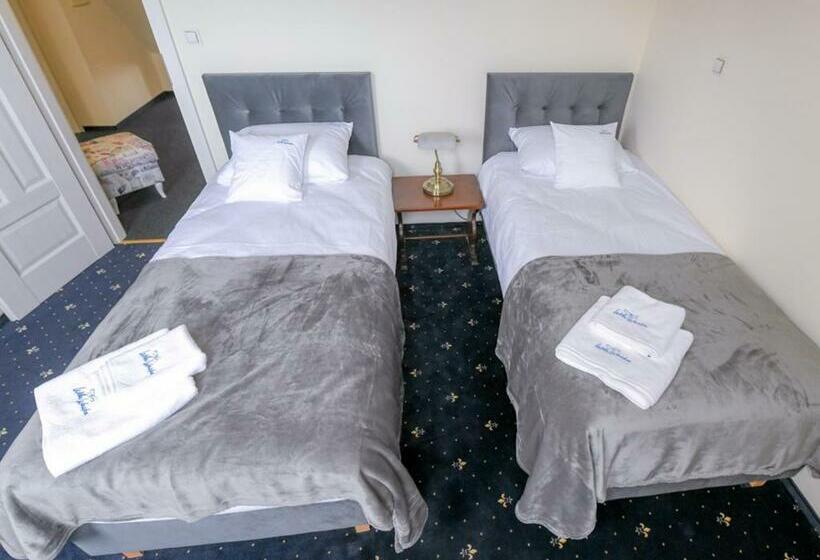 سوییت لوکس, Willa Ważka