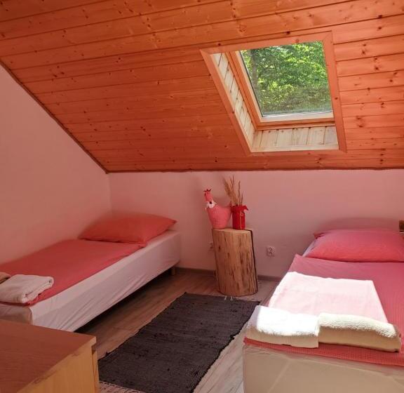 Люкс 3 Спальни, Zagroda Berezanka