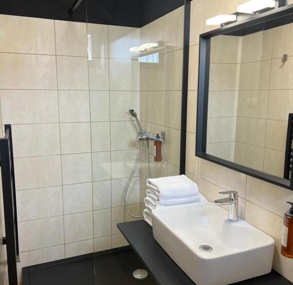 חדר סטנדרט לשלושה, Amber Blue Wellness & Spa