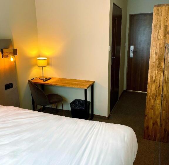 חדר בסיסי, Amber Blue Wellness & Spa