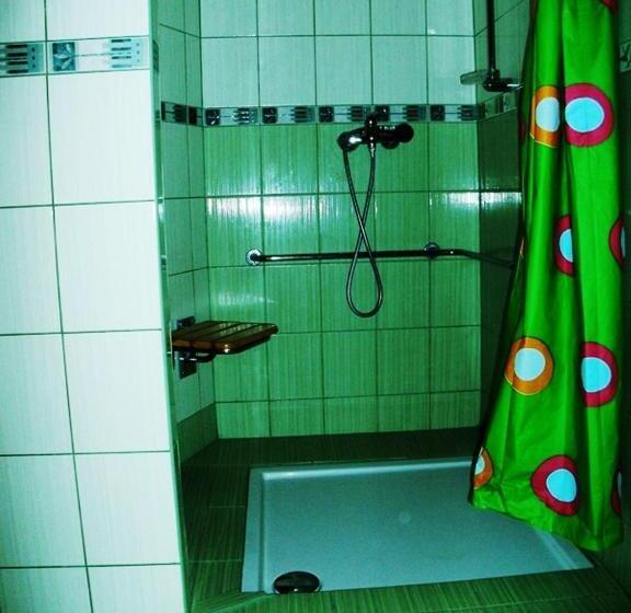 اتاق استاندارد چهار تخته, Kompleks Wypoczynkowy Harnaś Ii