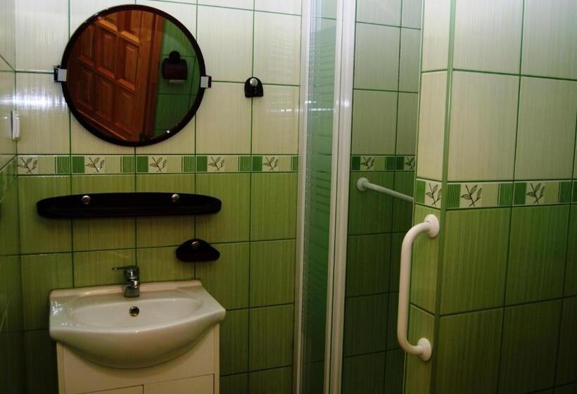 اتاق استاندارد یک نفره, Kompleks Wypoczynkowy Harnaś Ii