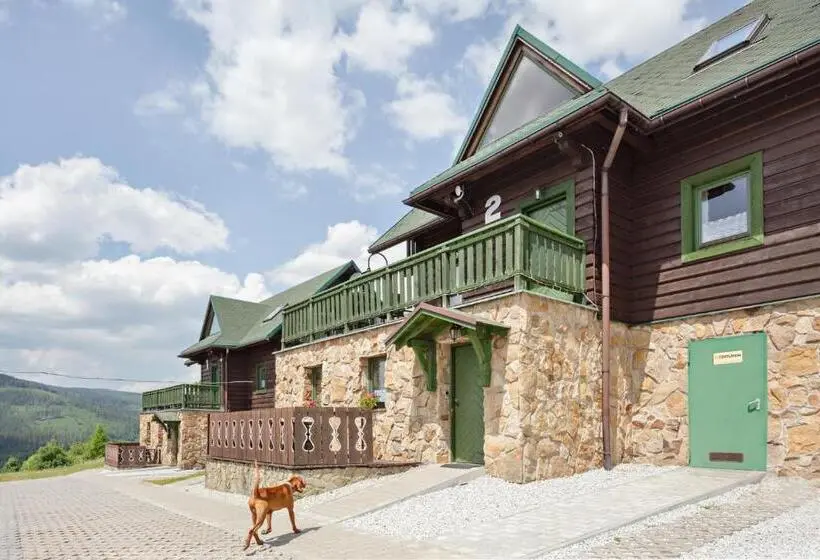 Classic-huone, Osrodek Wypoczynkowy Lesniczówka & Elias Spa