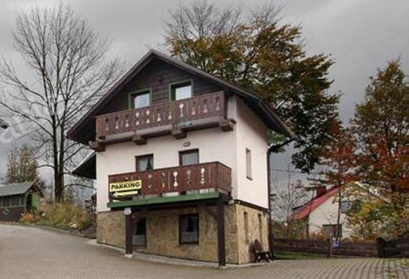 בקתת חדר, Osrodek Wypoczynkowy Lesniczówka & Elias Spa