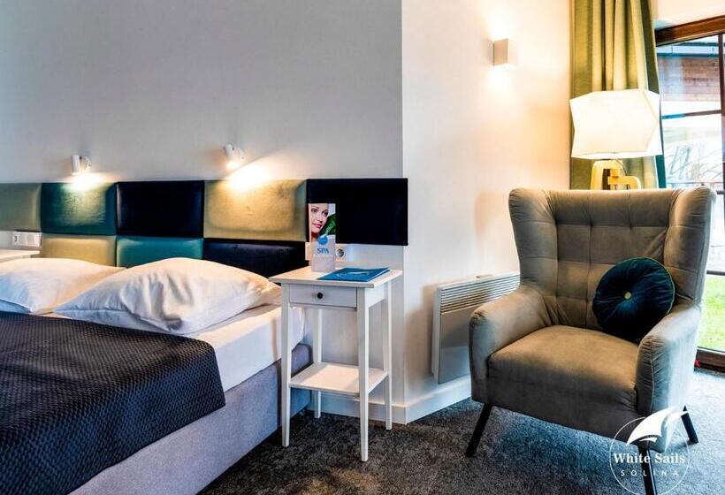 Номер Deluxe, White Sails Solina