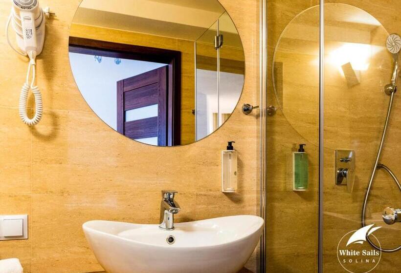 Номер Deluxe, White Sails Solina