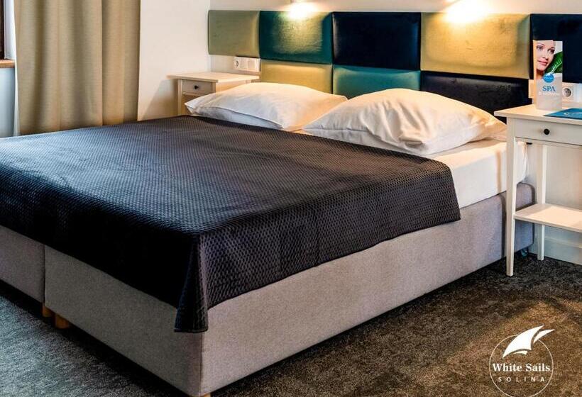 Номер Deluxe, White Sails Solina