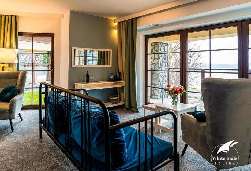 Номер Deluxe, White Sails Solina