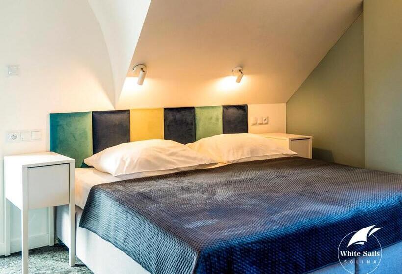 Студия Стандарт, White Sails Solina