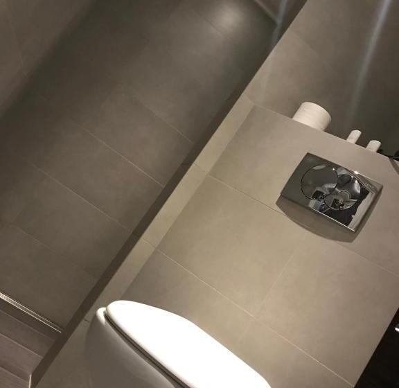 اتاق استاندارد, Loft Car Factory